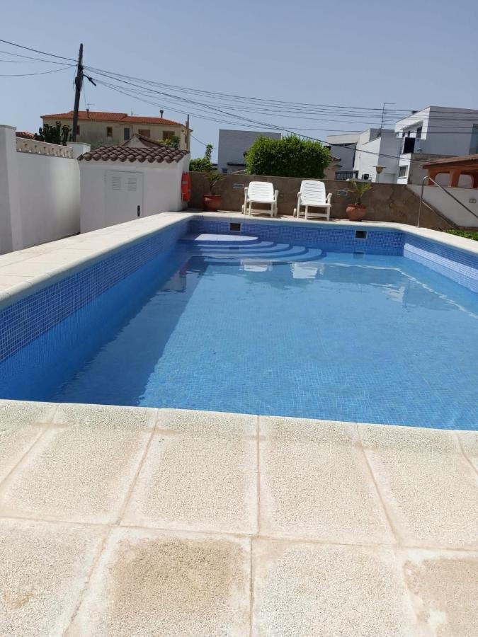 Las Palmeras Vinarós Екстериор снимка